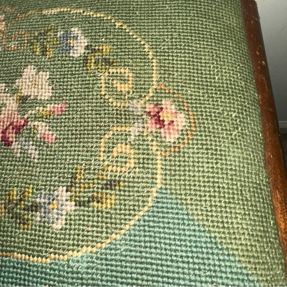 Vintage Handcrafted Needlepoint Floral Footstool Wood Victorian Grandma Green - Picture 3 of 16